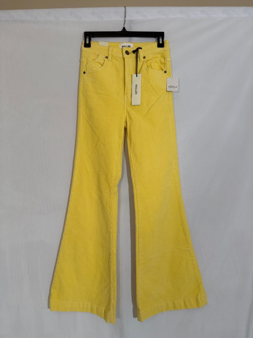 Rolla’s East Coast High Rise Flare NWT Size 26 Sunflower Yellow Corduroy